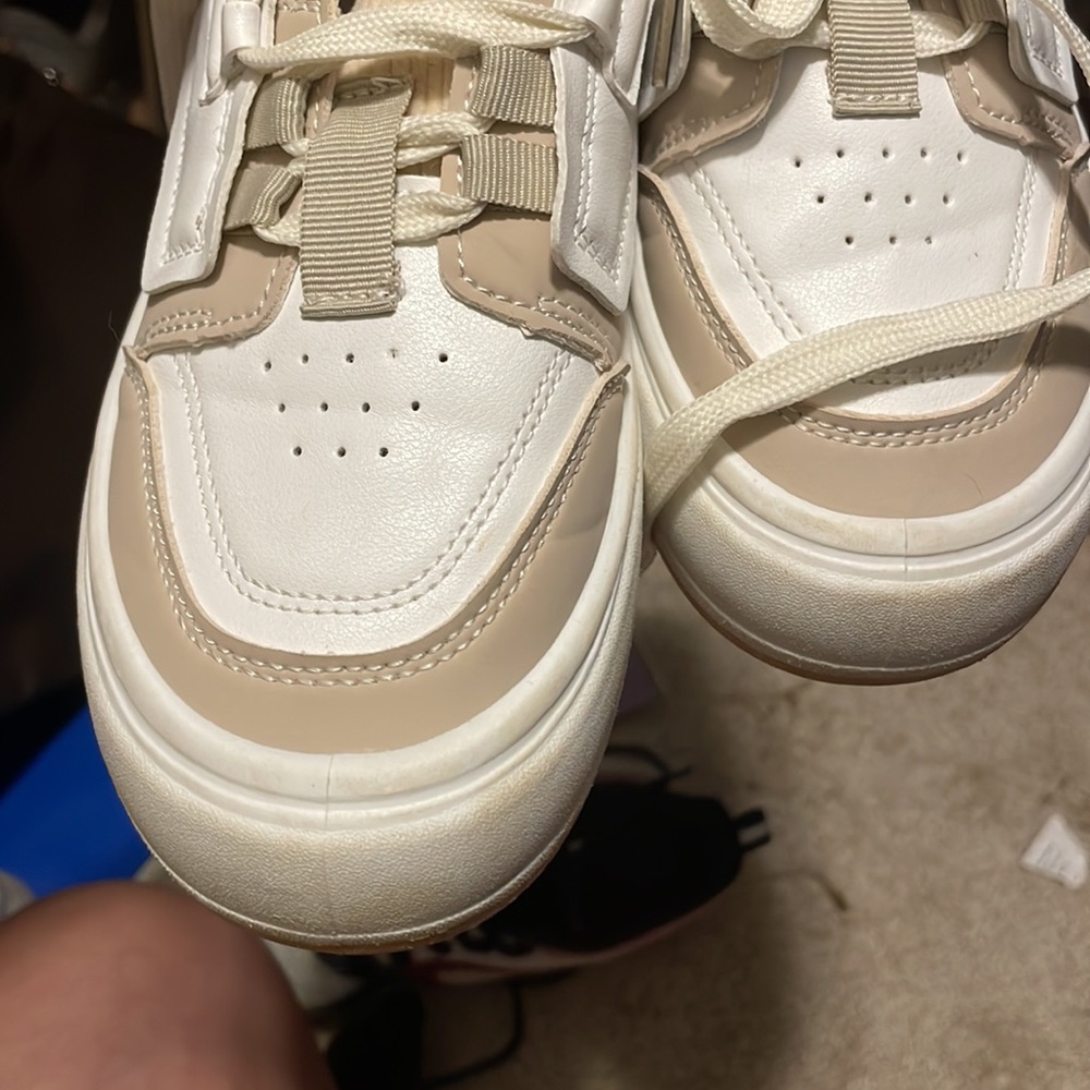 Shoes - Picture 2 of 2